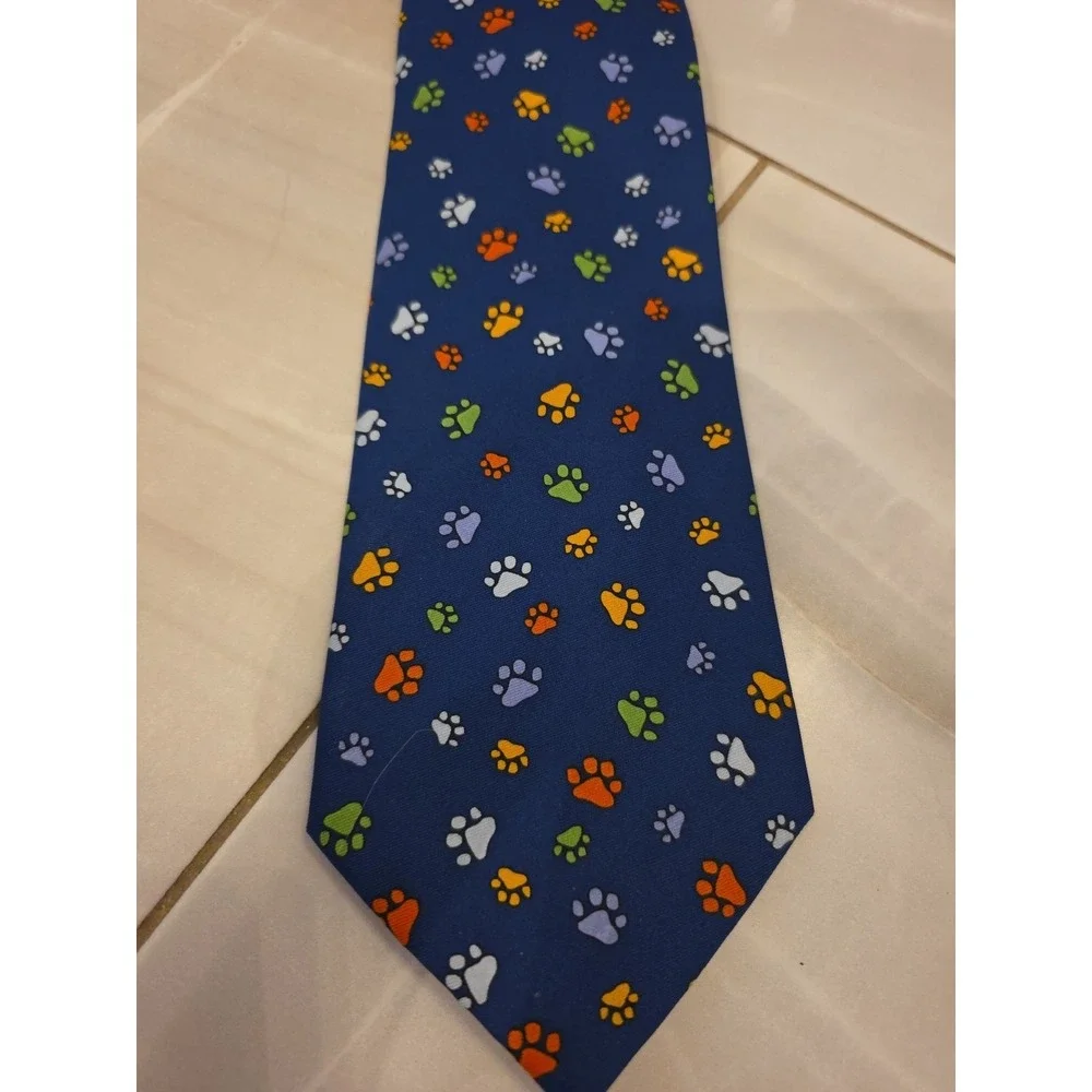Utopia Men's Necktie Tie Silk‎ Wine Dog Paw Prints B1